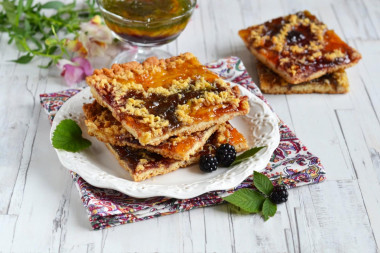 Viennese cookies with jam classic