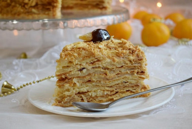 Simple Napoleon cake at home