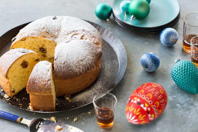 Easter panettone