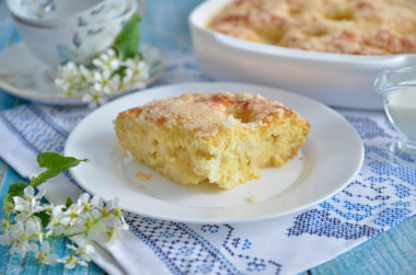 French sugar pie with yeast cream