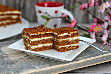 Lazy honey cake without rolling cakes