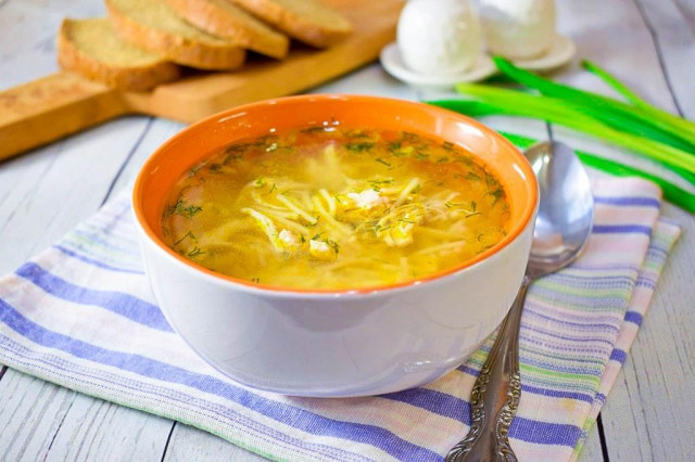 Soup with noodles and chicken