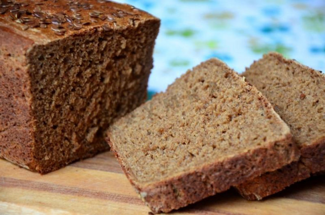 Classic custard rye bread