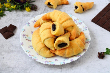 Croissants made of puff pastry with chocolate