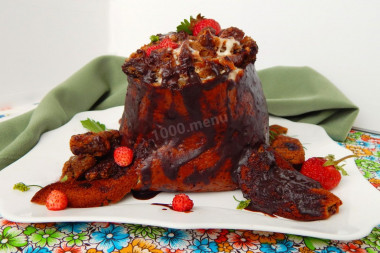 Rotten stump cake with jam