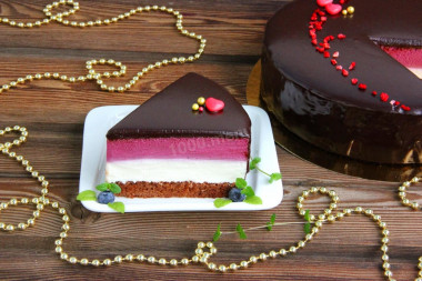 Blueberry mousse cake