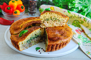 Aspic pie with meat on kefir