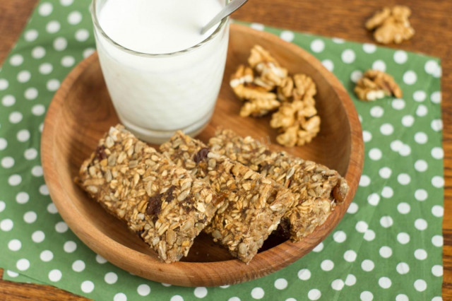 Cereal granola bar