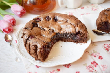 Brownie with chocolate cherries