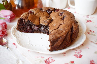 Brownie with chocolate cherries