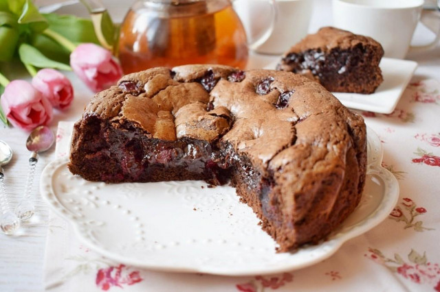 Brownie with chocolate cherries