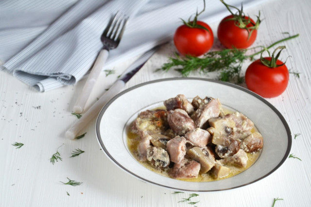 Turkey with mushrooms