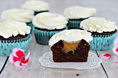 Cupcakes with cream cheese