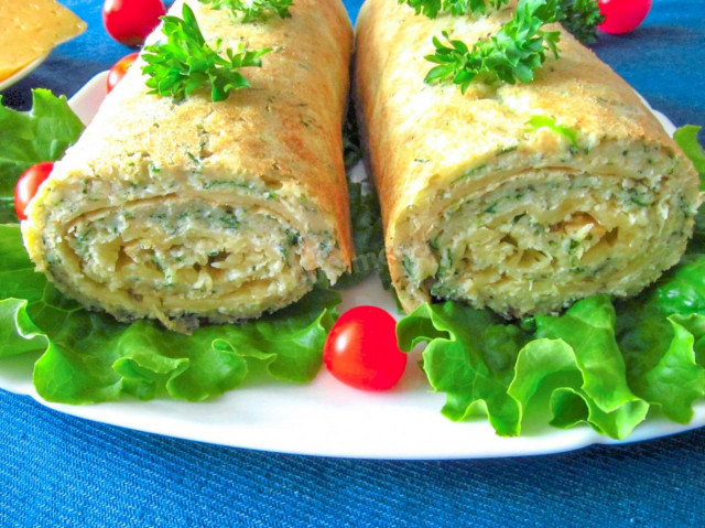 Zucchini roll with cheese