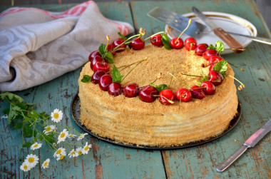 Classic Ginger cake with custard