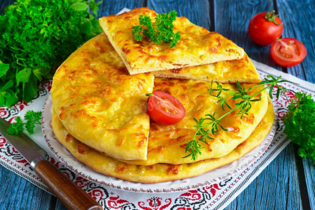 Khachapuri with milk and cheese