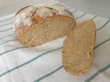 Homemade bread with whole wheat flour in sourdough