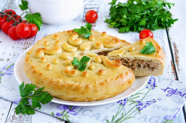 Pie with canned pink salmon