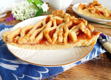 Apple jam pie