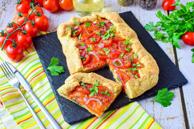 Tomato and cheese pie