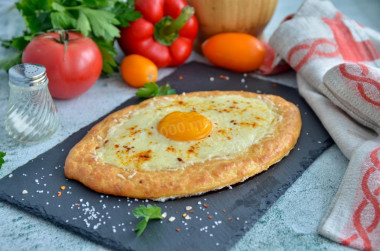 Adjarian Khachapuri with cottage cheese without yeast