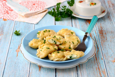 Dumplings with cheese