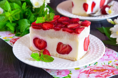 Strawberry pastry