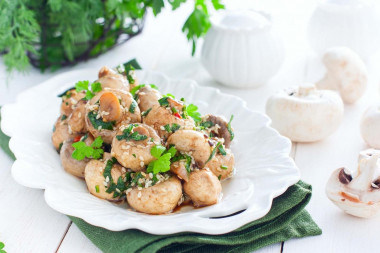 Korean pickled mushrooms