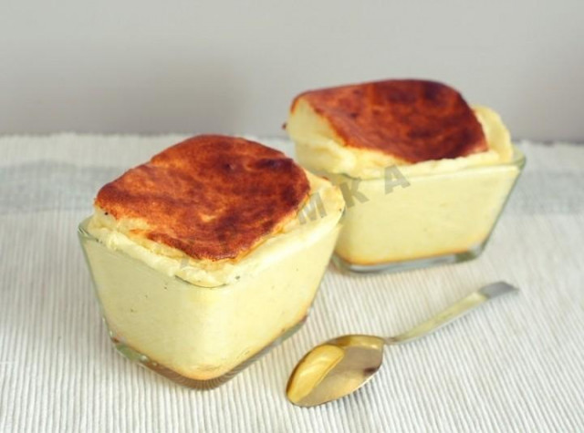 Isabella cheese souffle