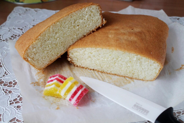 Plain sponge cake