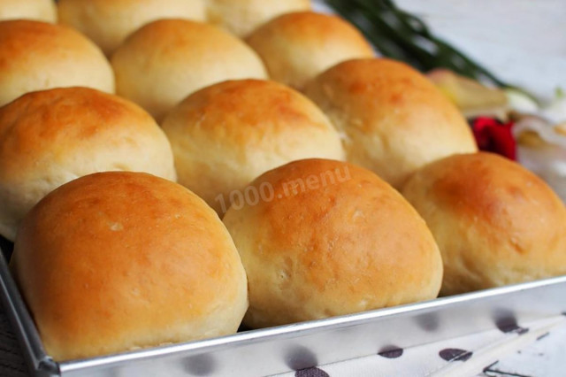 Sour milk buns