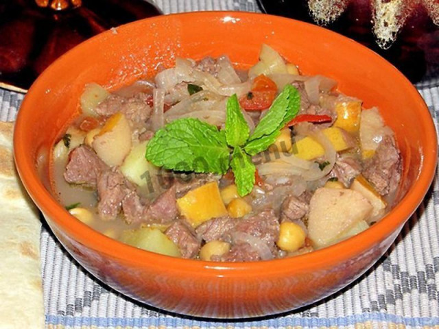 Lamb piti soup