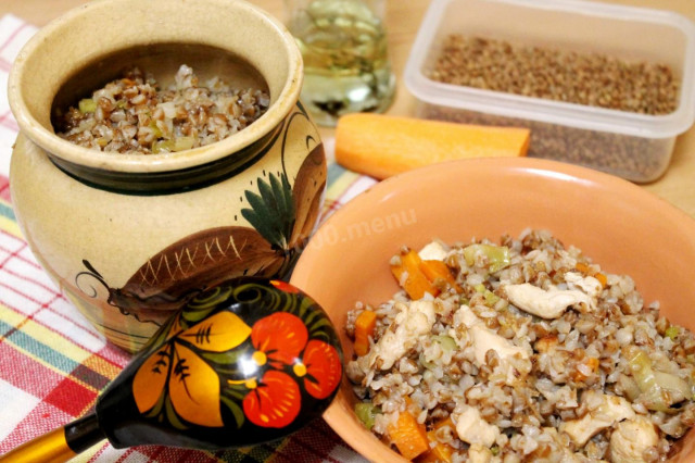 Buckwheat with chicken in a pot