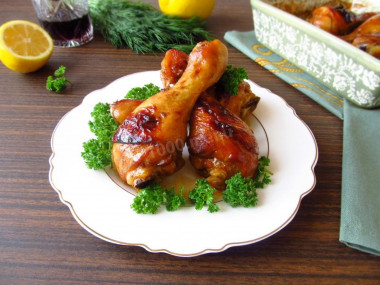 Chicken legs in soy-honey sauce