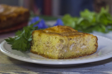 Pie with rice and minced meat