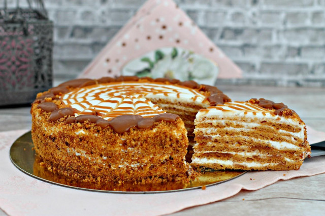 Caramel Girl Cake