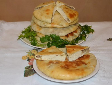 Khachapuri with meat