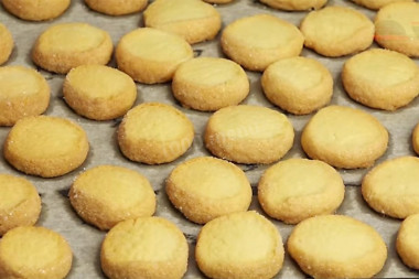 Hasty cookies in butter