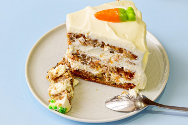 Carrot and cheese cake