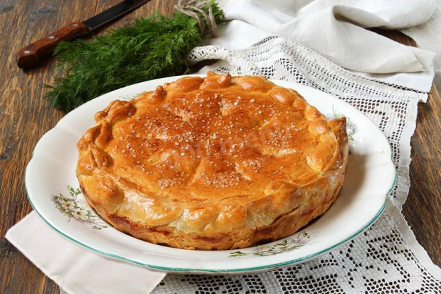 Closed meat pie