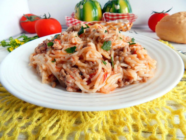 Noodles with minced meat