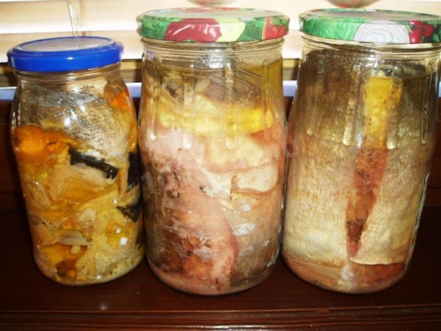 Canned fish for winter