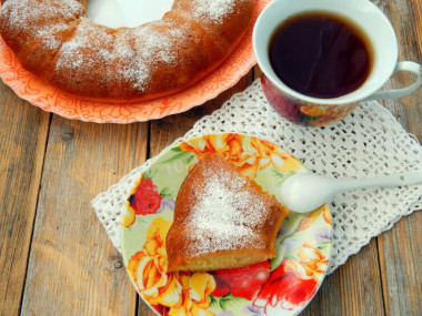 A simple cupcake on eggs kefir and soda