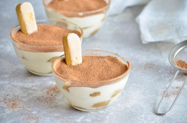 Tiramisu without mascarpone