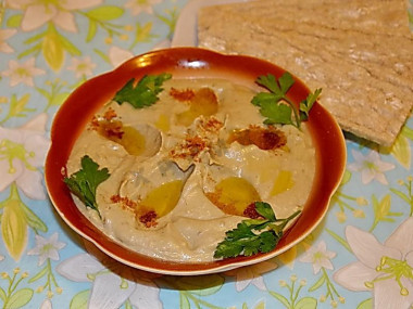 Babaganush with tahini paste