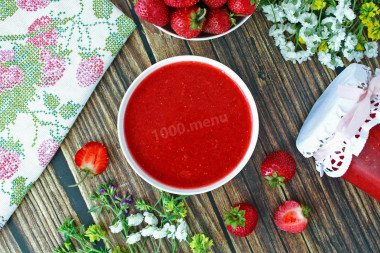 Strawberries with sugar, ground for winter