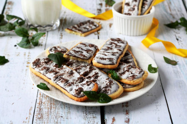 Birch bark cookies