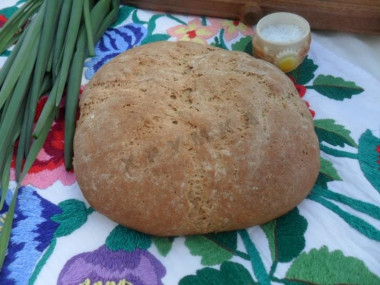 Black rye wheat bread