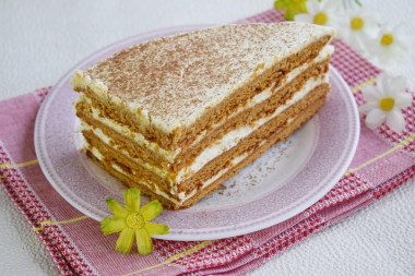 Caramel honey cake