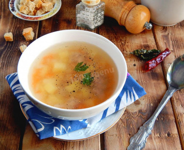 Fresh cabbage soup with meat